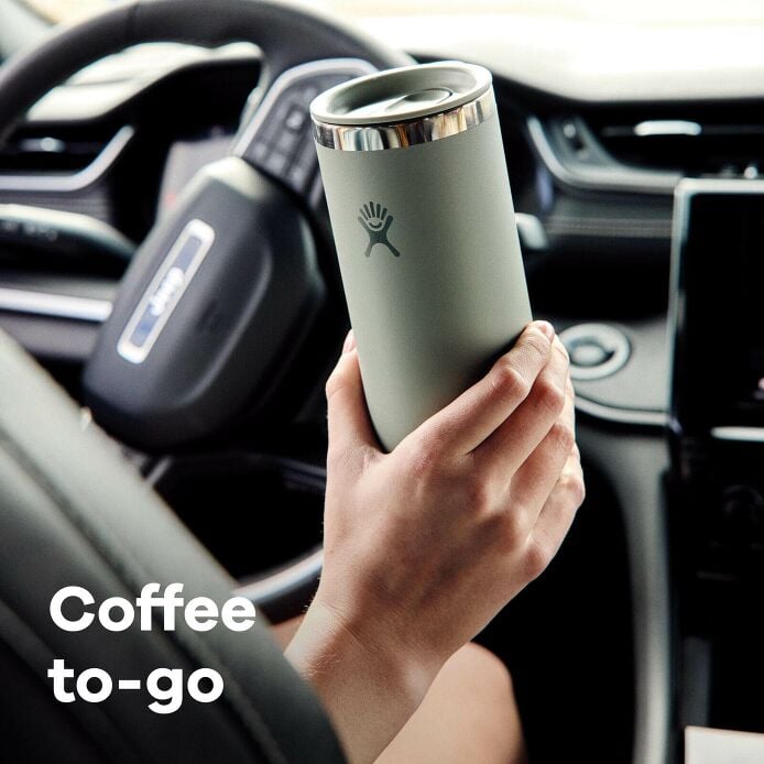 20-oz-coffee-cup-o8 f25_new-colors_pdp-carousel-1_tailgate_16ozcoffeecup_lifestyle_5.jpg