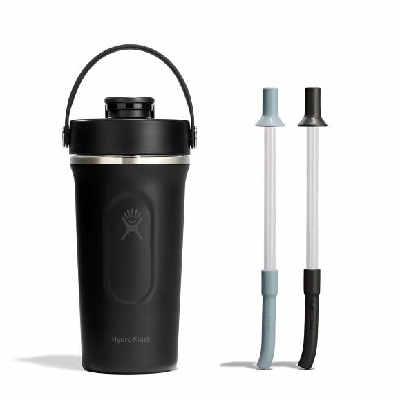 shaker-bottle-and-straw-bundle-z9 group_187_1__1.jpg