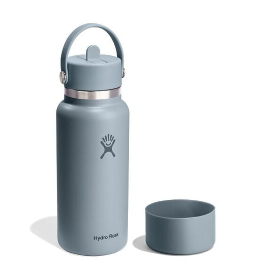 32-oz-straw-bottle-and-boot-bundle-v0 group_199_1.jpg