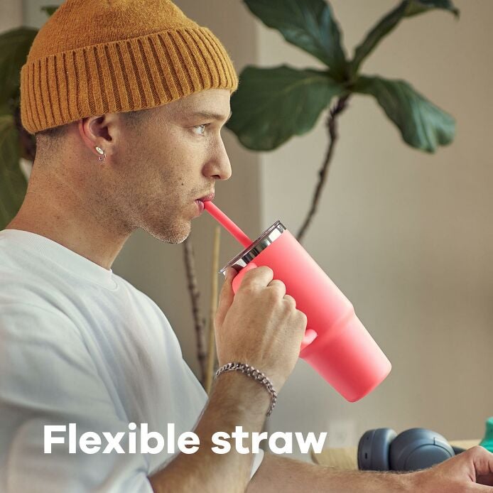 hydration-handledtm-bundle-u0 hf_s26_ttpscc_apdp_06.jpg