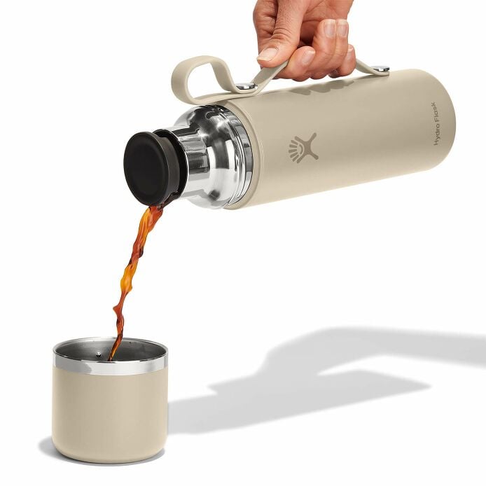 28-oz-hot-flask-and-cup-c2 hot-flask-_-cup-oat-pour.jpg