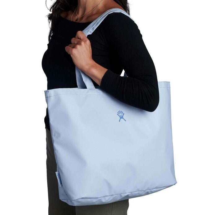 20-l-tag-along-tote-l5 rt20484_20ltagalongtote_surf_hb_1_1.jpg