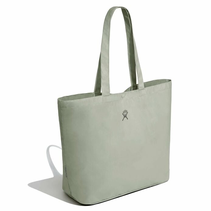 20-l-tag-along-tote-l5 rt374-reusable-tote-agave-angled_1.jpg