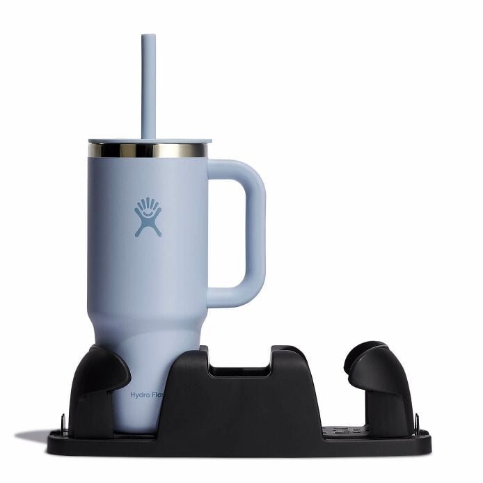 24-oz-travel-mug-bundle-e7 surf-tumbler-in-cupholder.jpg